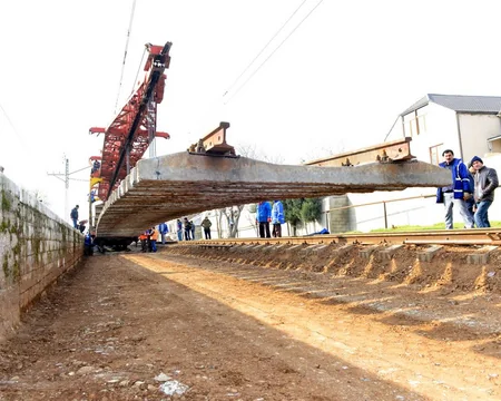 Azərbaycanda dairəvi dəmir yolunda 1 250 metr yolunun qoyuluşu həyata keçirilir