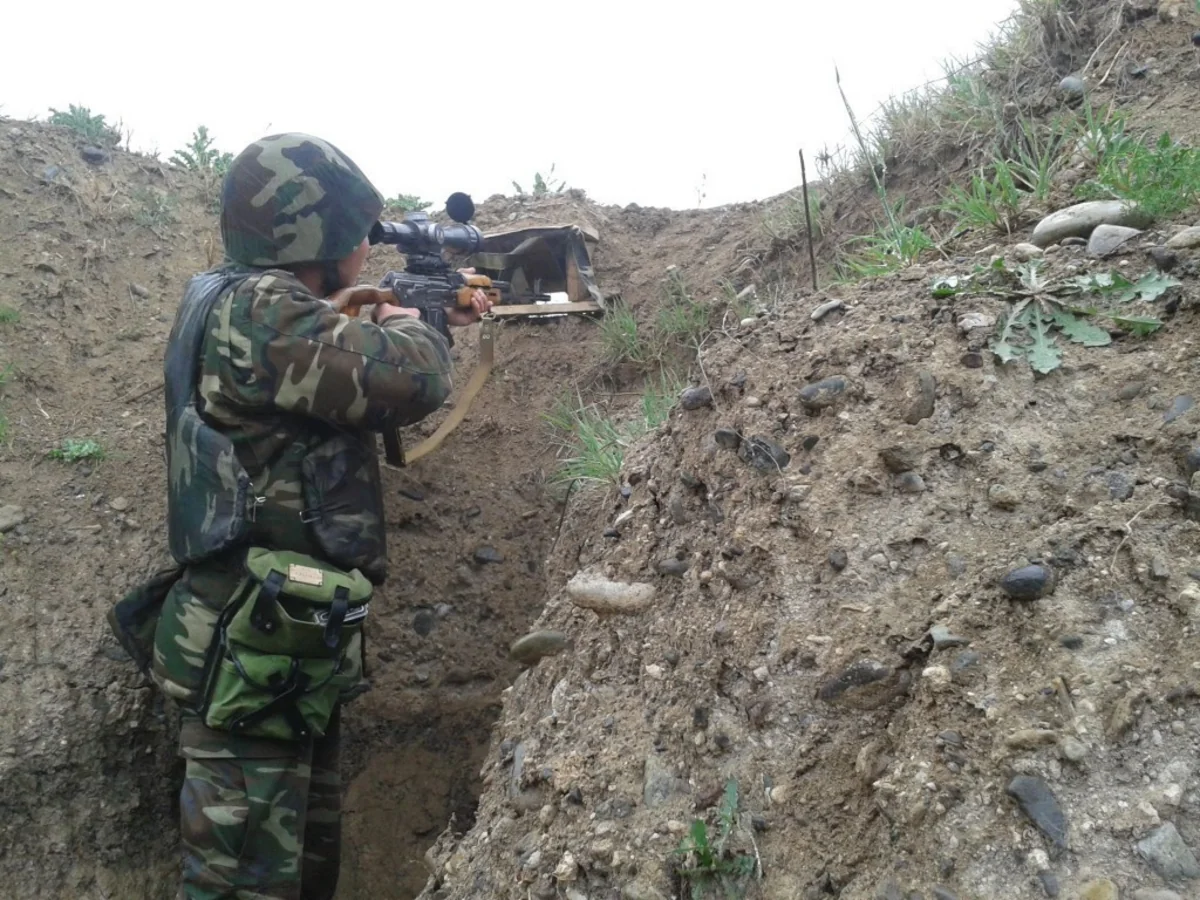 Ermənistan iriçaplı pulemyotlardan istifadə etməklə atəşkəsi pozub