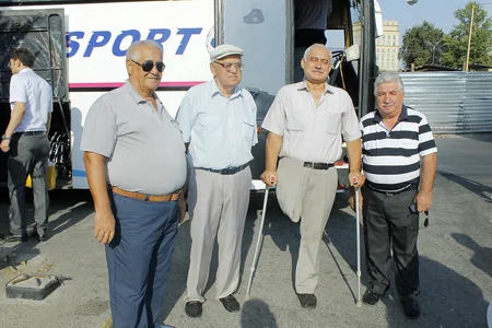 Nazirlik əlilliyi olan 50 şəxsi istirahətə göndərib