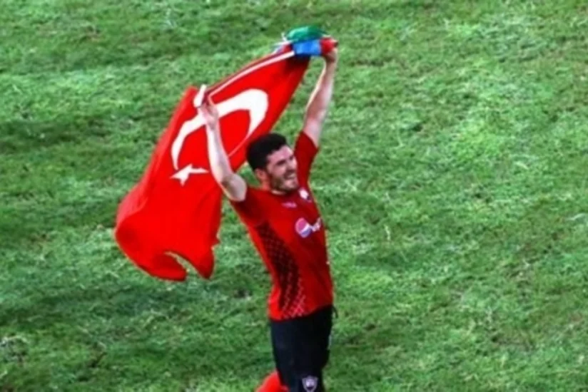 Cavid Hüseynovun qolu ilin ən yaxşı qolu seçilib