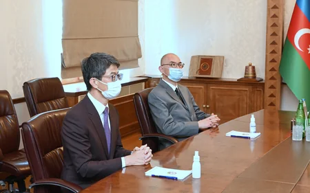 Ceyhun Bayramov Yaponiyanın yeni səfirinin etimadnaməsini qəbul edib