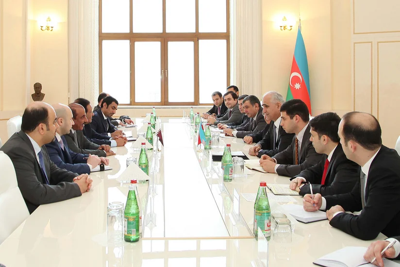 ​Azərbaycanın iqtisadiyyat və sənaye naziri Qətərin nəqliyyat nazirini qəbul edib