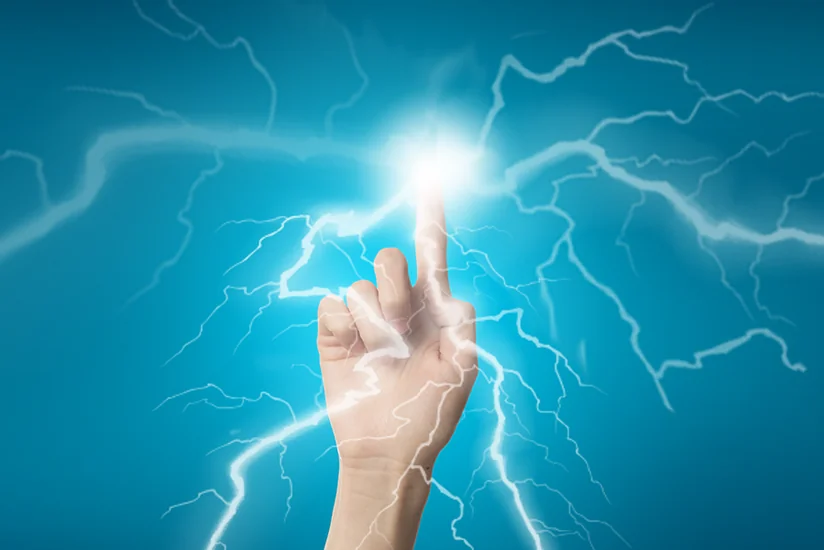 Masallıda 27 yaşlı qızı elektrik cərəyanı vurub