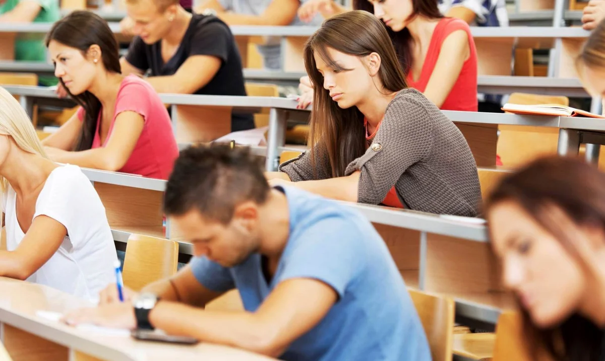 Ministry of Education warns those who intend  to study abroad