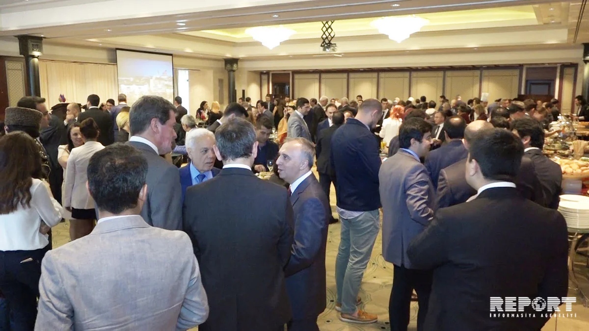İstanbulda 28 May - Respublika Günü münasibəti ilə təntənəli mərasim keçirilib