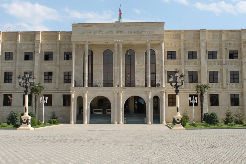Masallı icra başçısının qadın müavini vəzifəsindən azad olunub