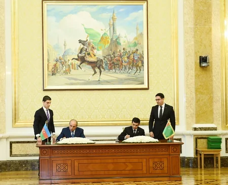 Azerbaijan, Turkmenistan sign bilateral documents