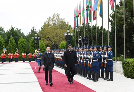 Azərbaycanda Venesuela Prezidenti Nikolas Maduronun rəsmi qarşılanma mərasimi olub
