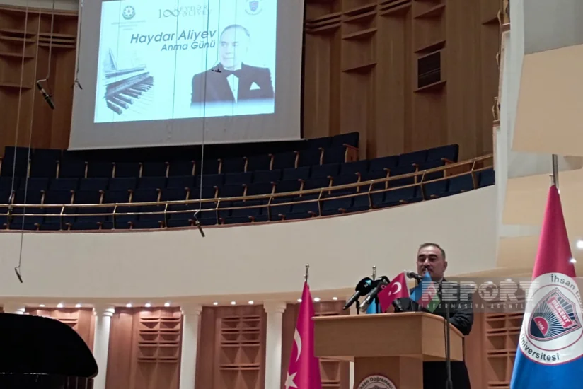 Ankarada Heydər Əliyevin xatirəsi bədii proqramla yad edilib 
