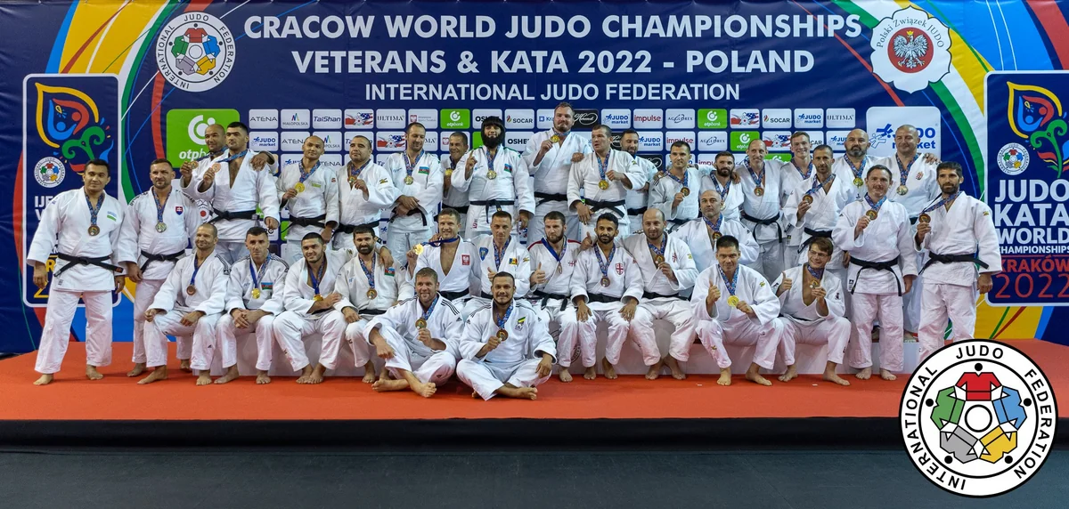 Azərbaycanın veteran cüdoçuları dünya çempionatının 2-ci günündə 7 medal qazanıb