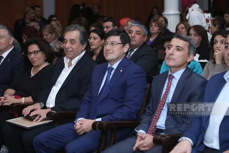 “Heydər Əliyev İli” çərçivəsində “Azərbaycan-Amerika Mədəniyyət körpüsü: Cefri Verbok” adlı tədbir keçirilib 