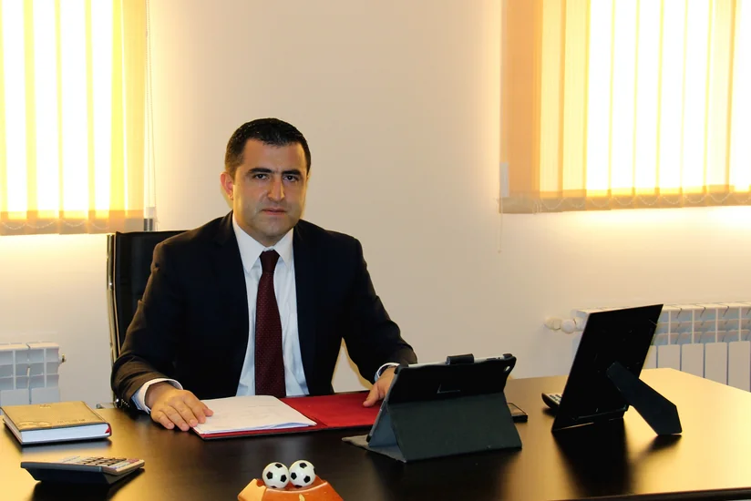 Sumqayıt klubunun prezidenti: Təvəkkül Məmmədov 10 min dollar ödəsin və getsin - MÜSAHİBƏ