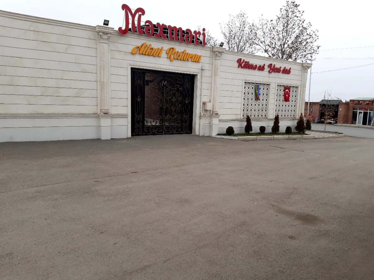 Gəncədə kafe sahibi və müştəriləri cərimələndi