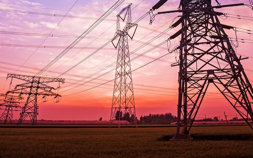 Energetika Nazirliyində 2030-cu ilədək ölkədə elektrik enerjisinin istehsalı və istehlakına dair müzakirələr aparılıb