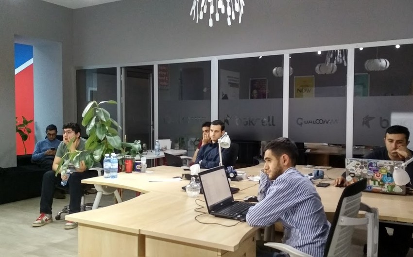 Bakcell organizes Blockchain and new opportunities training for young developers