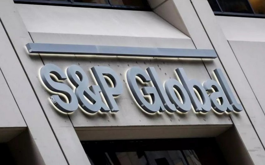 S&P: “Davosdan sonra makro əhval-ruhiyyə yaxşılaşıb, lakin inflyasiya riski qalır”