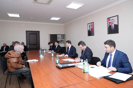 Ədliyyə naziri Astarada vətəndaşları qəbul edib