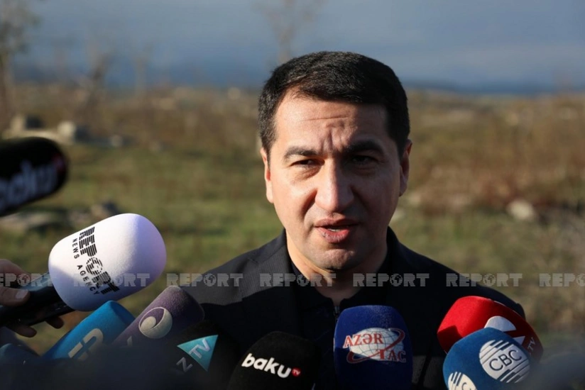 Hikmət Hacıyev: “Ermənilər Ağdamı məhv ediblər”