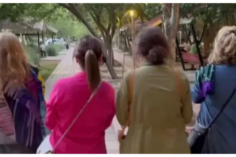 İranda məcburi hicaba qarşı kampaniya başlayıb