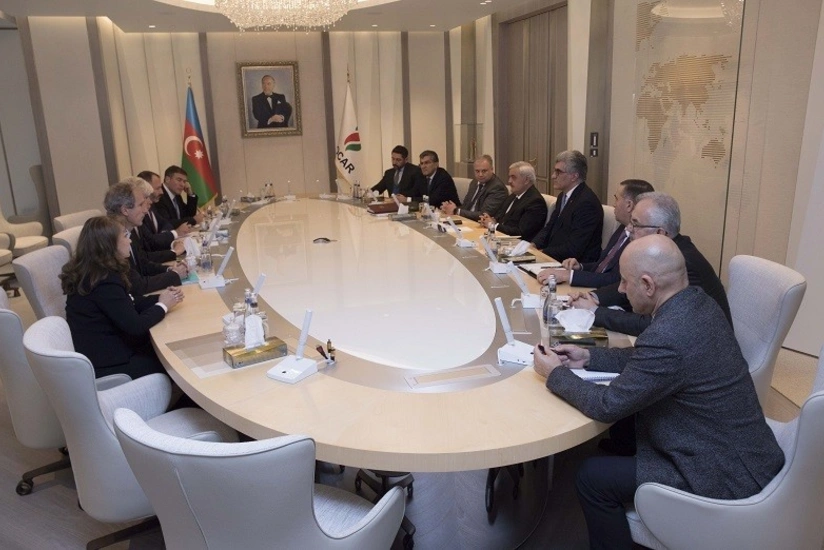 SOCAR prezidenti TOTAL-ın hasilat üzrə prezidentini qəbul edib