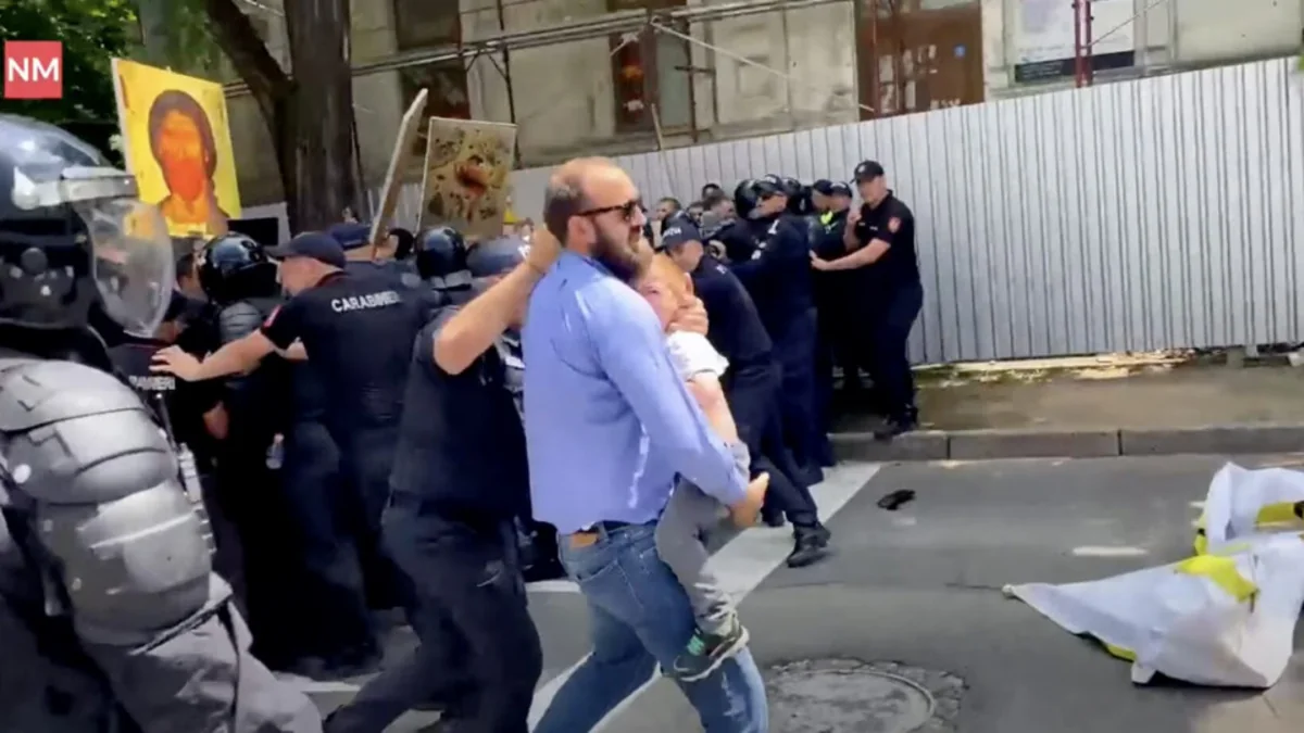 Clashes erupt between religious believers and LGBTQ+ community in Moldova