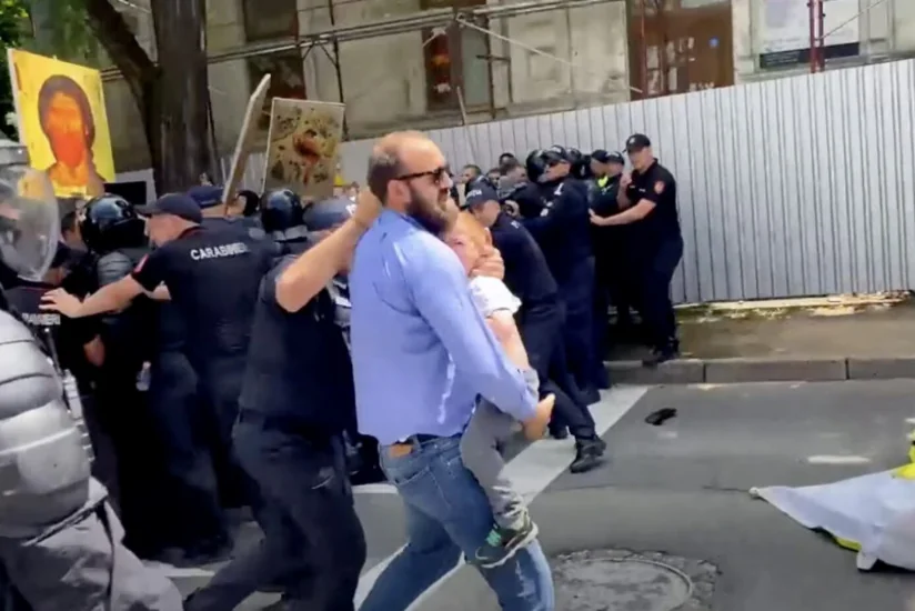 Clashes erupt between religious believers and LGBTQ+ community in Moldova