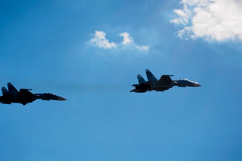 Российский Су-27 перехватил самолеты из США и Великобритании над Черным морем