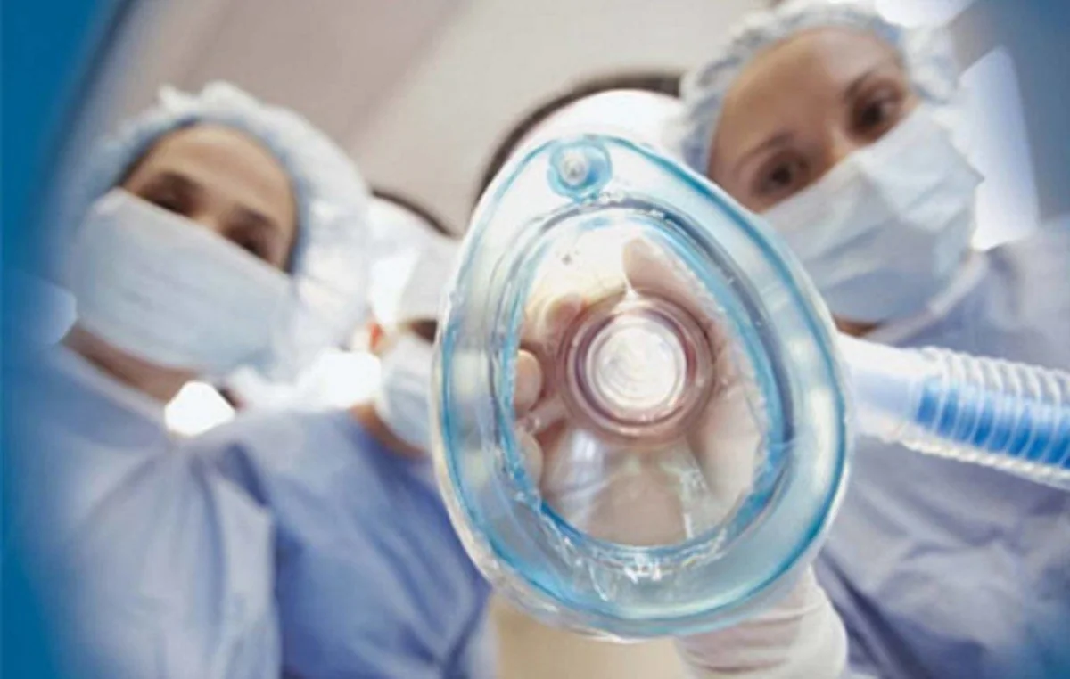 Kürdəmirdə 55 yaşlı qadın ehtiyatsızlıqdan ağır xəsarət alıb