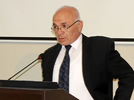 Azərbaycan klublarına lisenziyalar təqdim olunub