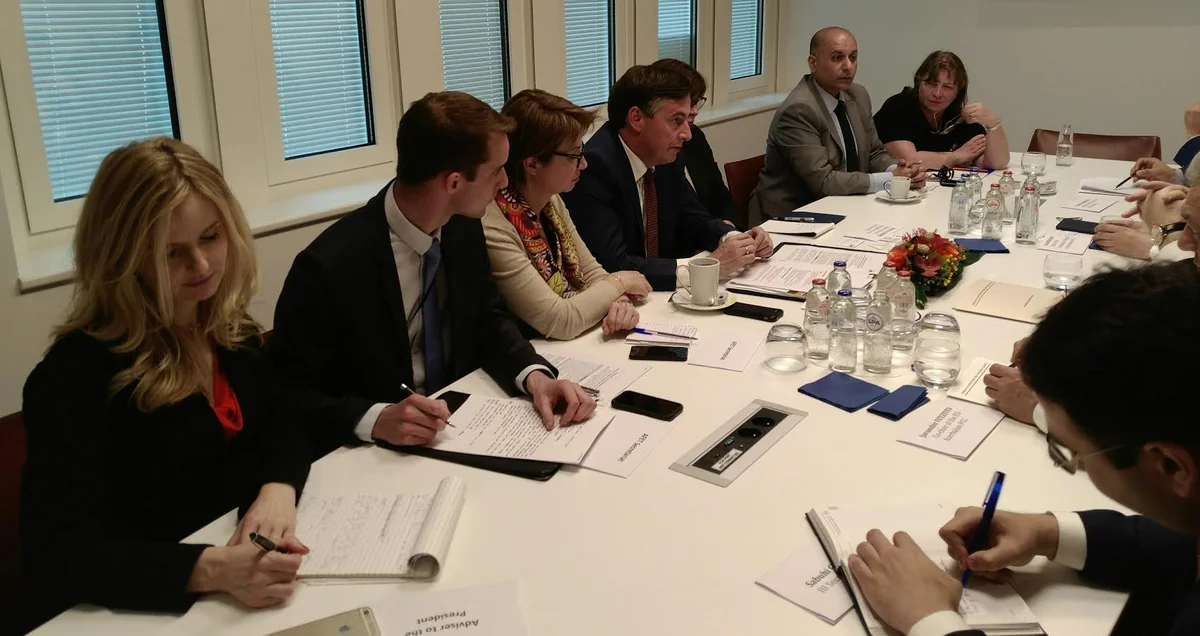 Azərbaycan parlamentariləri Avropa Parlamentinin Xarici əlaqələr komitəsinin sədri ilə görüşüb