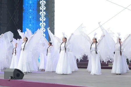 Şuşada “Xarıbülbül” Beynəlxalq Musiqi Festivalının qala-konserti olub