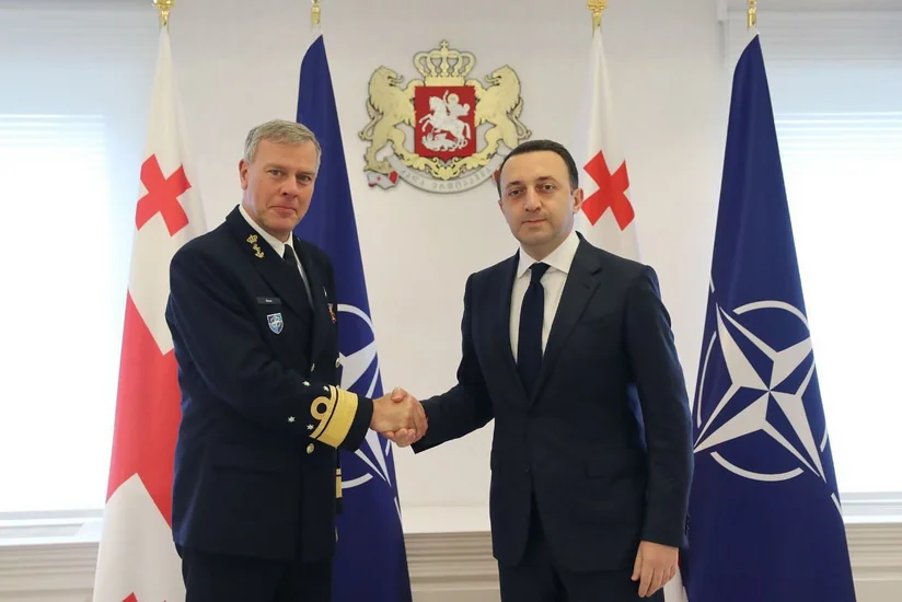 Gürcüstanın Baş naziri  NATO Hərbi Komitəsinin rəhbəri ilə görüşüb