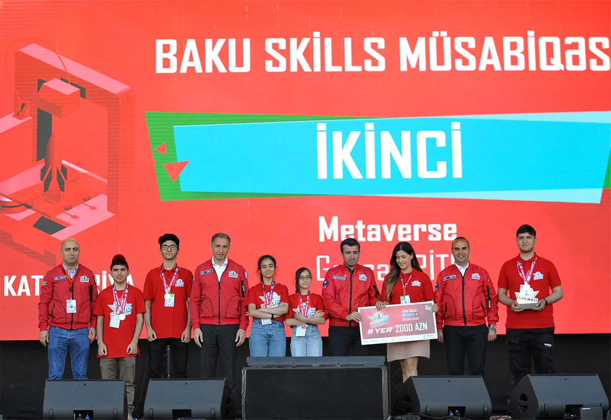 Təhsil naziri TEKNOFEST Azərbaycan” müsabiqəsinin qaliblərini mükafatlandırıb