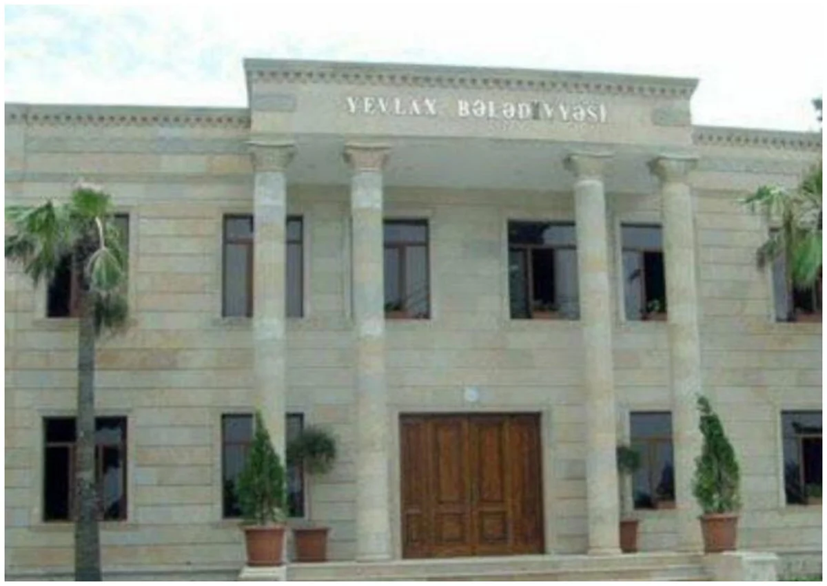 Yevlax bələdiyyəsində kassadan nağd pul əsassız silinib