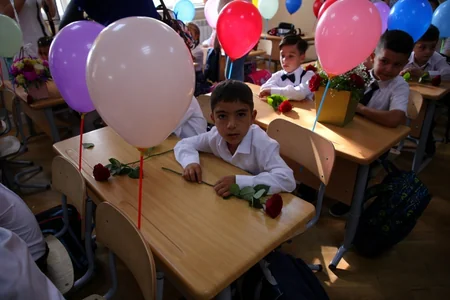 Bakının 265 nömrəli məktəbində Bilik Günü qeyd olunub