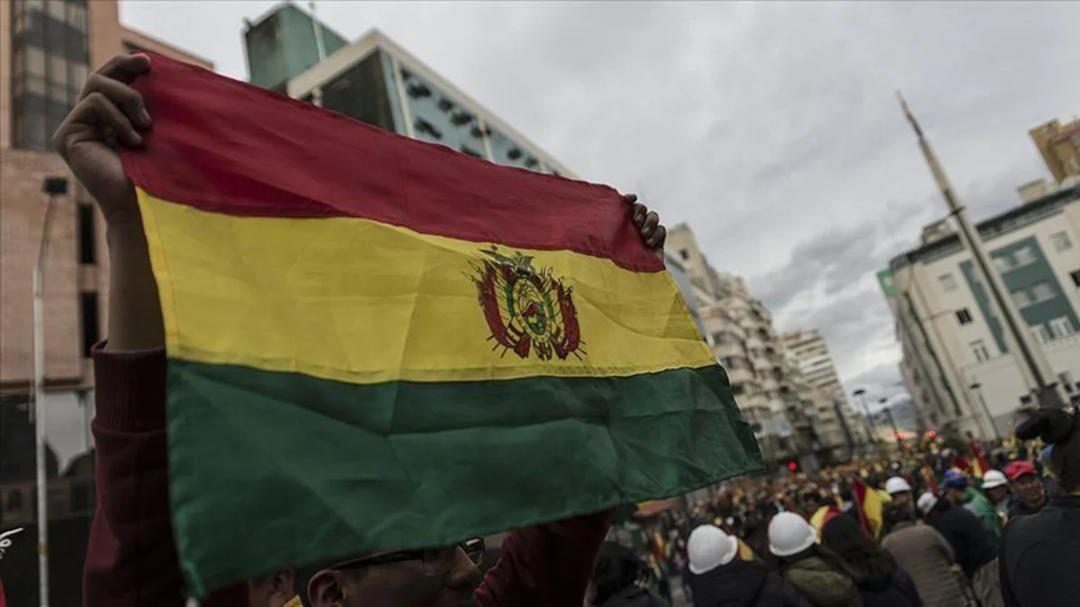 Boliviyada aksiyalarda Moralesin 3 tərəfdarı öldürülüb, onlarla yaralı var - VİDEO