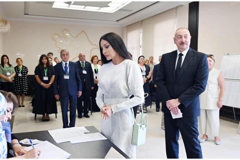 Mehriban Əliyeva seçkilərdə səs verməsi ilə bağlı paylaşım edib