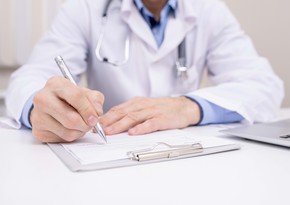 Agentlik: Poliklinikalarda çalışan həkimlər bonus alacaq