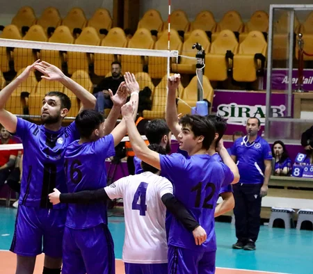 Kişi voleybolçular arasında Azərbaycan çempionatında ilin ilk oyunları keçirilib