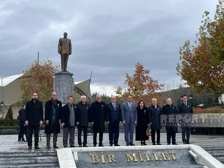 Ankarada ümummilli lider Heydər Əliyevin xatirəsinə həsr olunmuş tədbirlər keçirilib