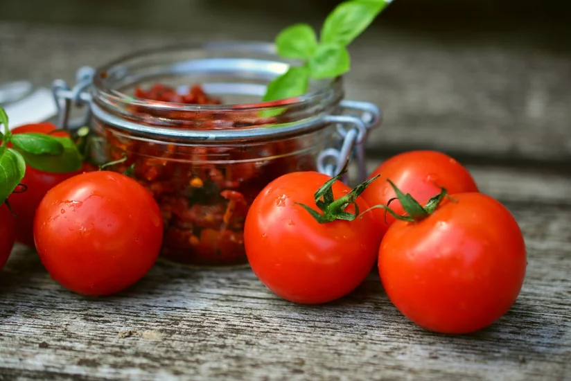 Azerbaijan posts increase in tomato exports