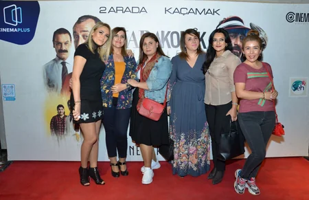 “CinemaPlus”da Cem Yılmazın iki filmi nümayiş olunub - VİDEO
