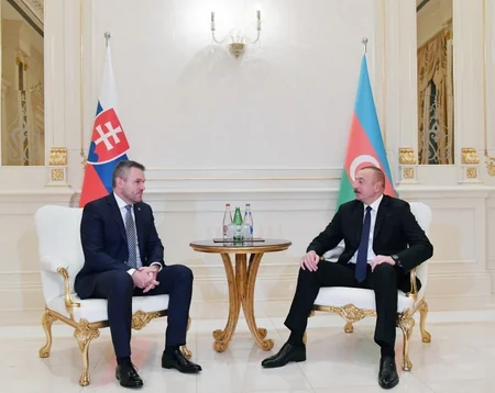 İlham Əliyev Slovakiyanın Baş naziri Peter Pelleqrini ilə görüşüb