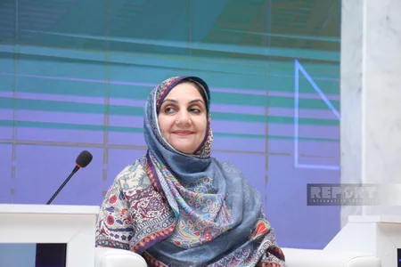 “Sahibkarlıq vasitəsilə qadınların gücləndirilməsi: Trendlər və Çağırışlar” mövzusunda panel sessiya keçirilib