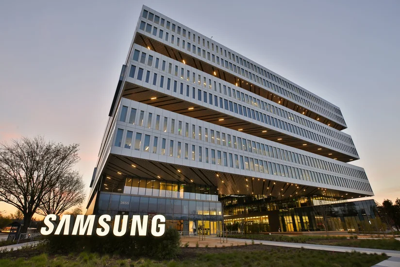 Samsung says second-quarter operating profit fell 95 percent