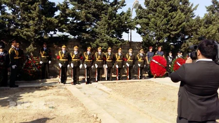 General-leytenant Ziya Yusifzadə II Fəxri Xiyabanda dəfn olunub - FOTO