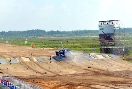 Azərbaycan tankçıları Tank biatlonu müsabiqəsində öz qruplarında birinci olublar