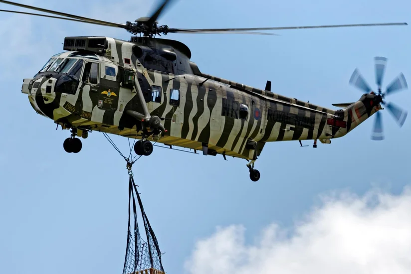 Великобритания передала Украине три  воздушных судна Sea King