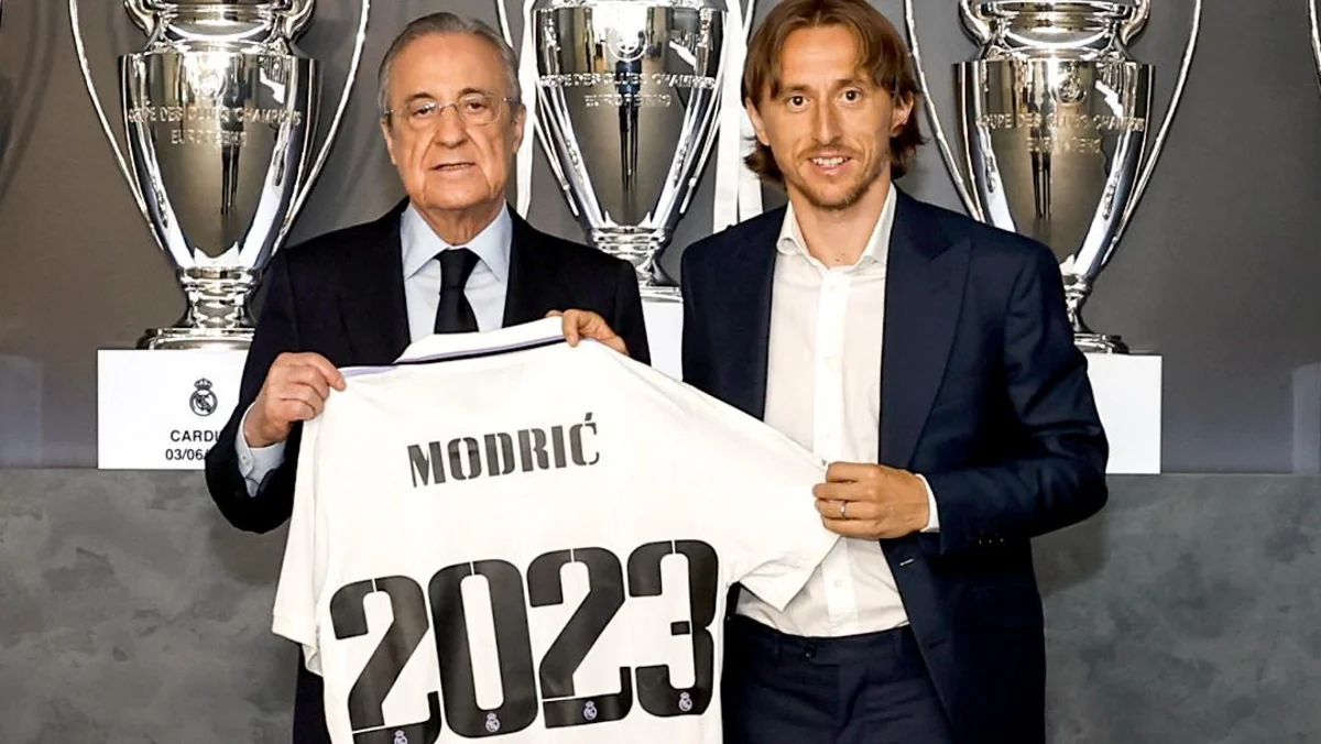Real Madrid Modriçlə müqavilənin uzadıldığını açıqlayıb