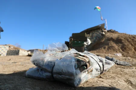 Xarici diplomatlar ermənilərin Füzulidə törətdikləri cinayətlərlə tanış olublar